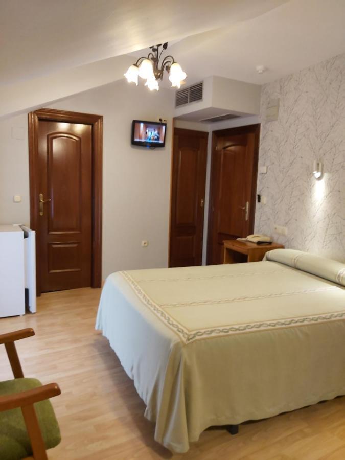 לגונה דה דוארו Hostal Virgen Del Villar מראה חיצוני תמונה