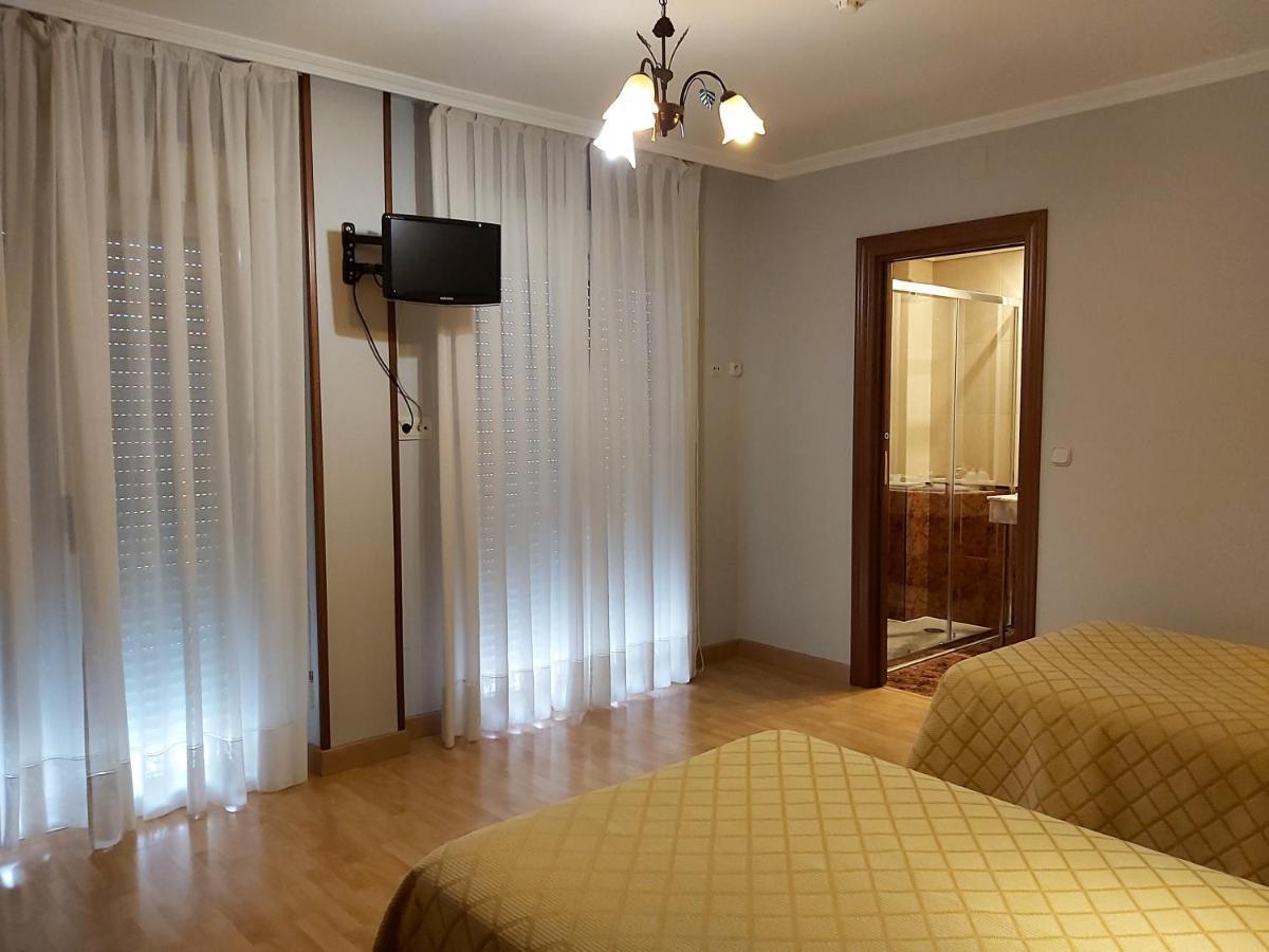 לגונה דה דוארו Hostal Virgen Del Villar מראה חיצוני תמונה