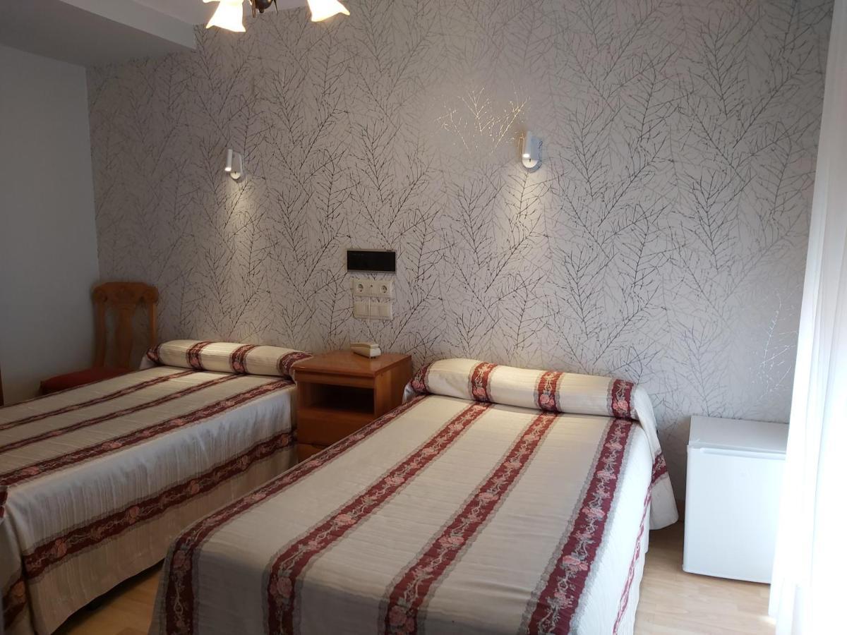 לגונה דה דוארו Hostal Virgen Del Villar מראה חיצוני תמונה